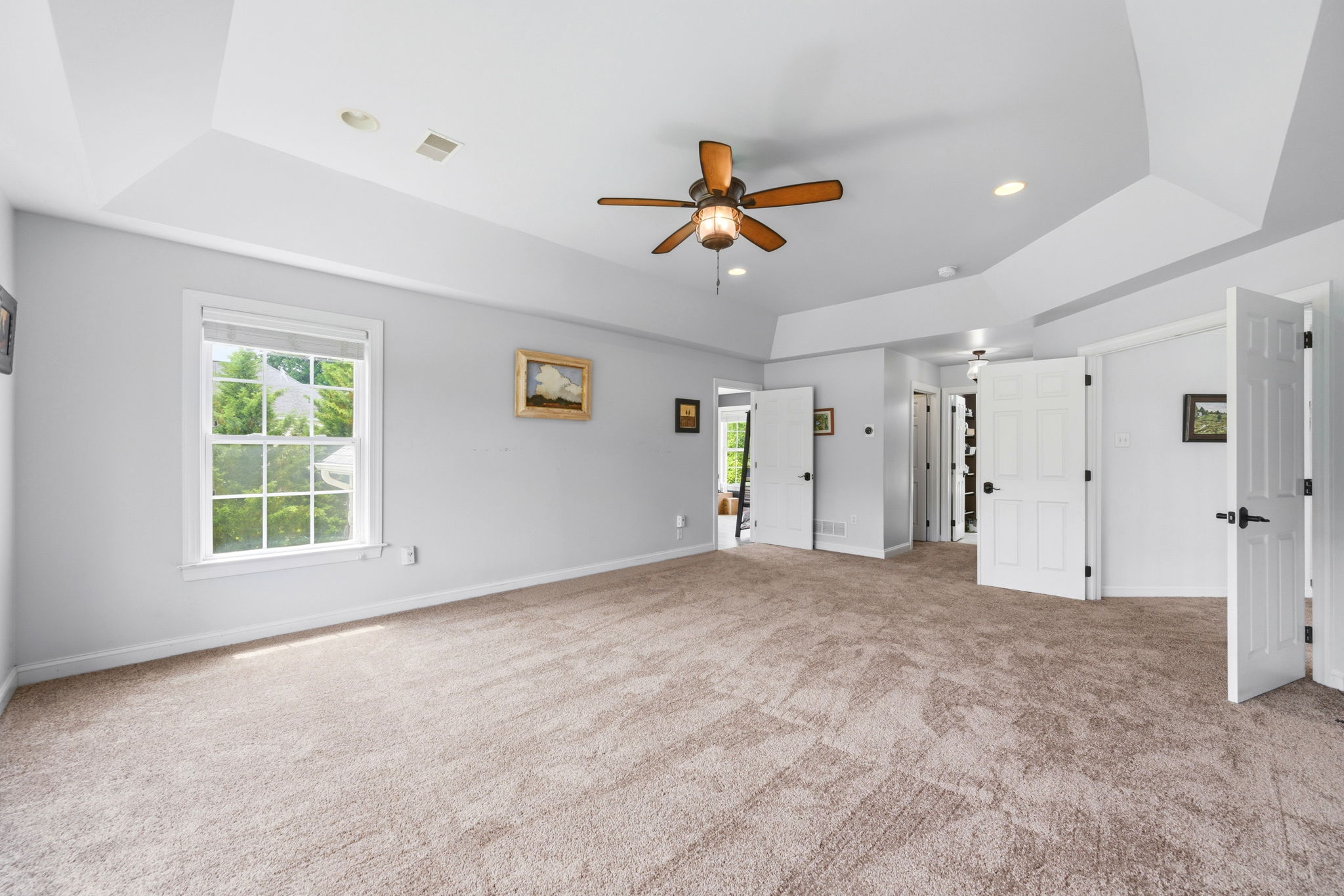 Interiors (43)
