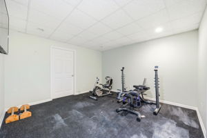 Interiors (79)