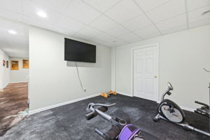 Interiors (80)