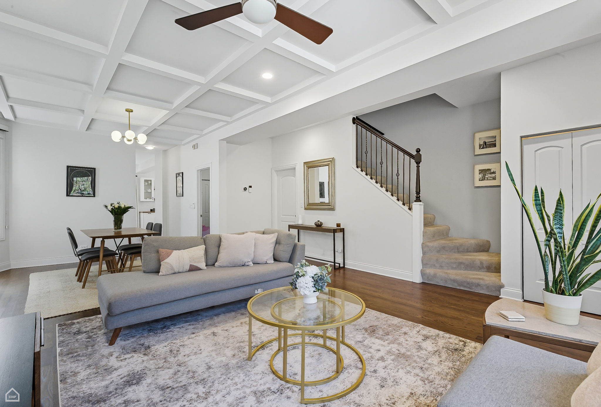 3219 W Disckens_091025_013