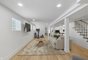 3219 W Disckens_091025_029