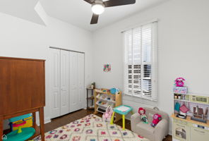 3219 W Disckens_091025_035