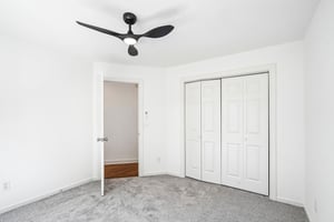 8th St-S1509-017.jpg
