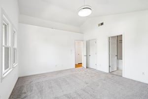 8th St-S1509-019.jpg