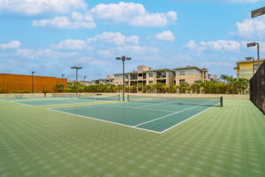 Tennis courts, pickleball & Racquet Ball Court