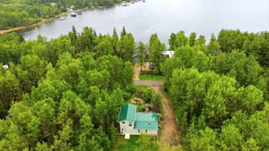  Photo 44