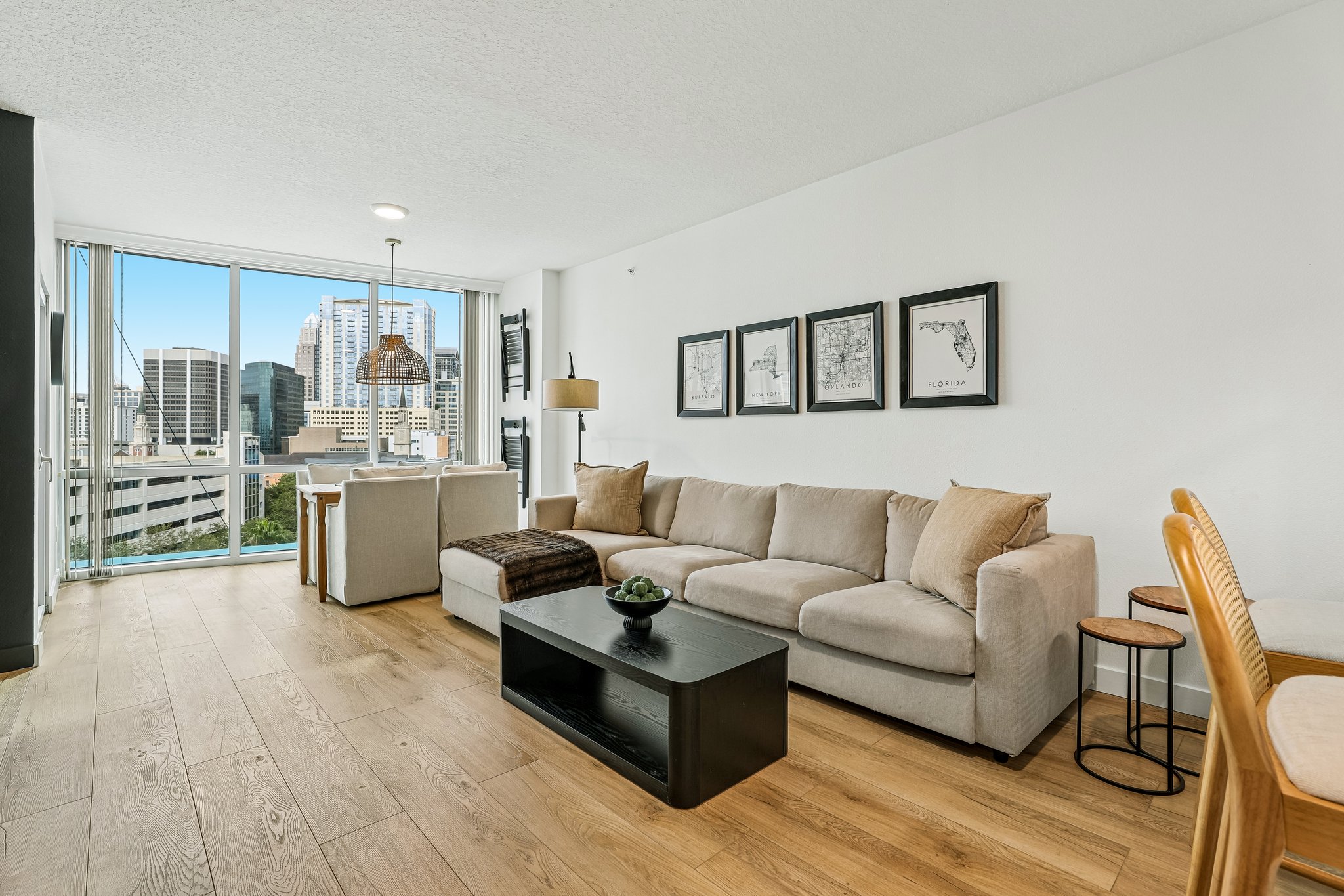 E Central Blvd 806-S3107-010.jpg