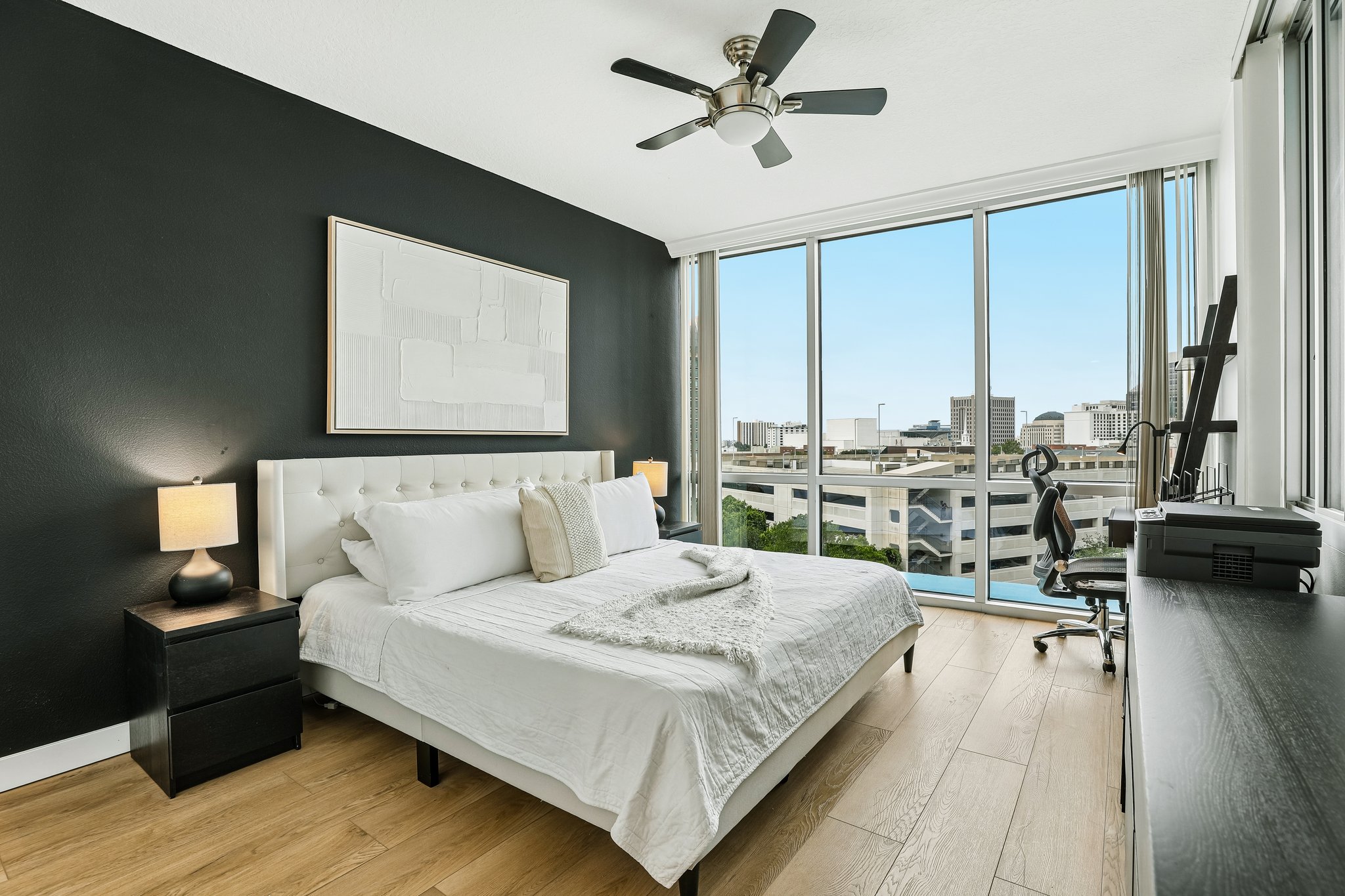 E Central Blvd 806-S3107-022.jpg