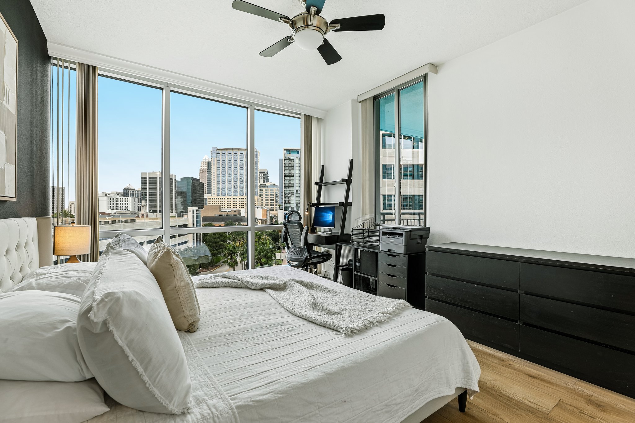 E Central Blvd 806-S3107-023.jpg