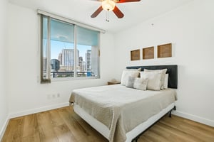 E Central Blvd 806-S3107-030.jpg