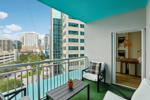 E Central Blvd 806-S3107-037.jpg
