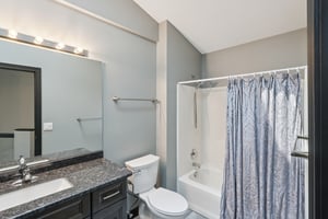 N Bayshore Dr-0206-057.jpg
