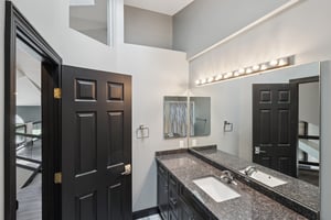 N Bayshore Dr-0206-058.jpg