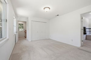 020_F8_322 River Rd