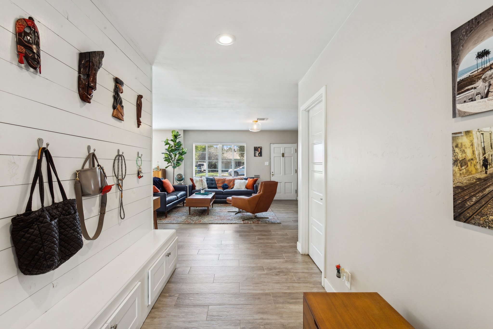 322 W Coronado Rd - 005.jpg