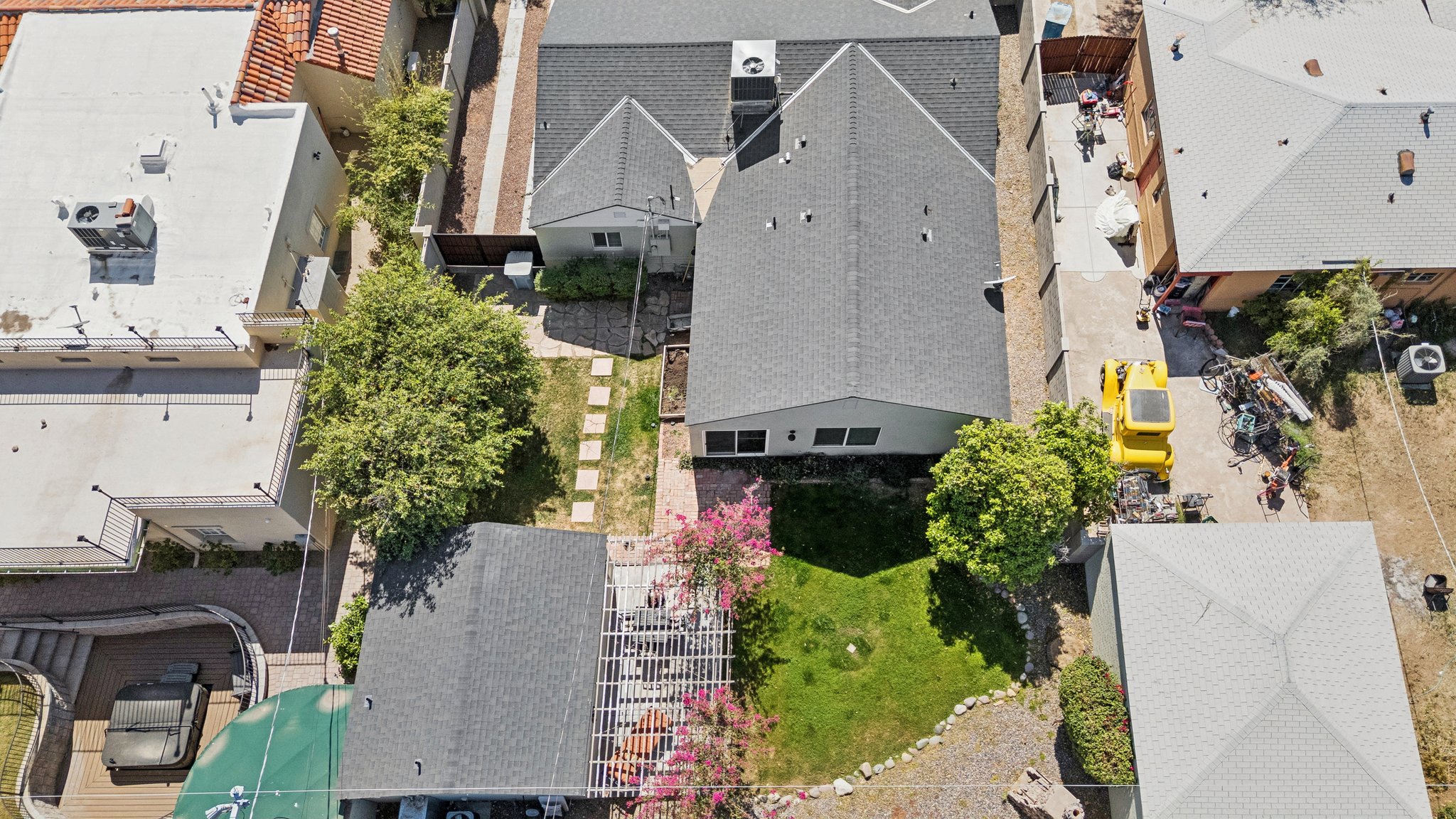 322 W Coronado Rd - 008 (2).jpg