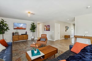 322 W Coronado Rd - 017.jpg