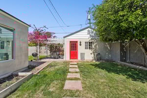 322 W Coronado Rd - 047.jpg