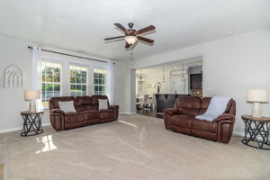 Living Room/Kitchen