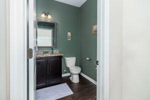 Mudroom/Powder Room
