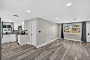 Interiors (17)