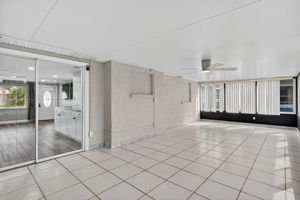 Interiors (29)