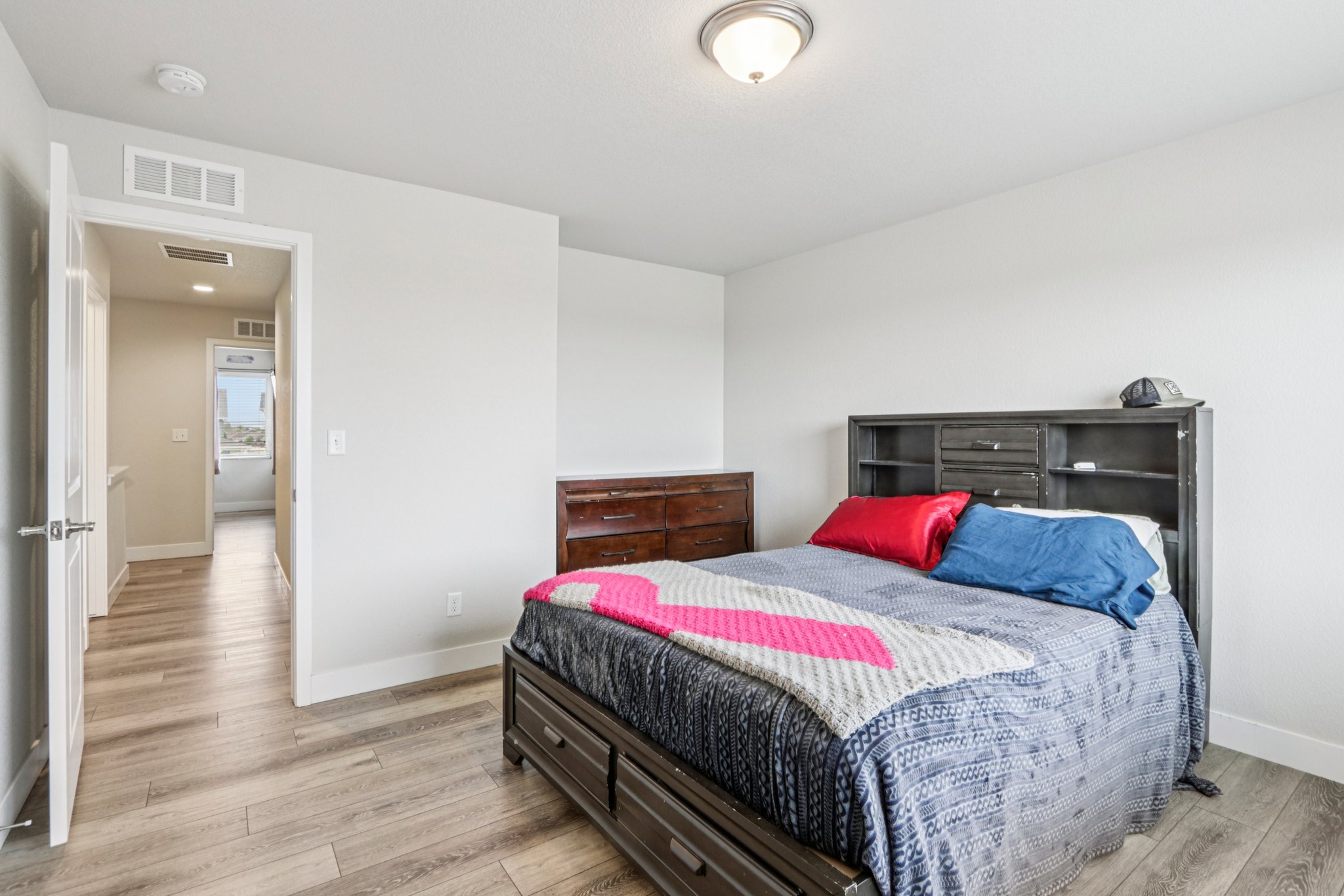 Picasso Dr-S1504-023.jpg