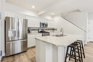 Picasso Dr-S1504-012.jpg