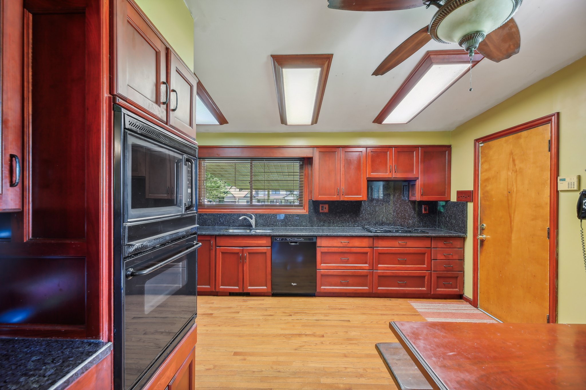 Timberfield Ln-008.jpg