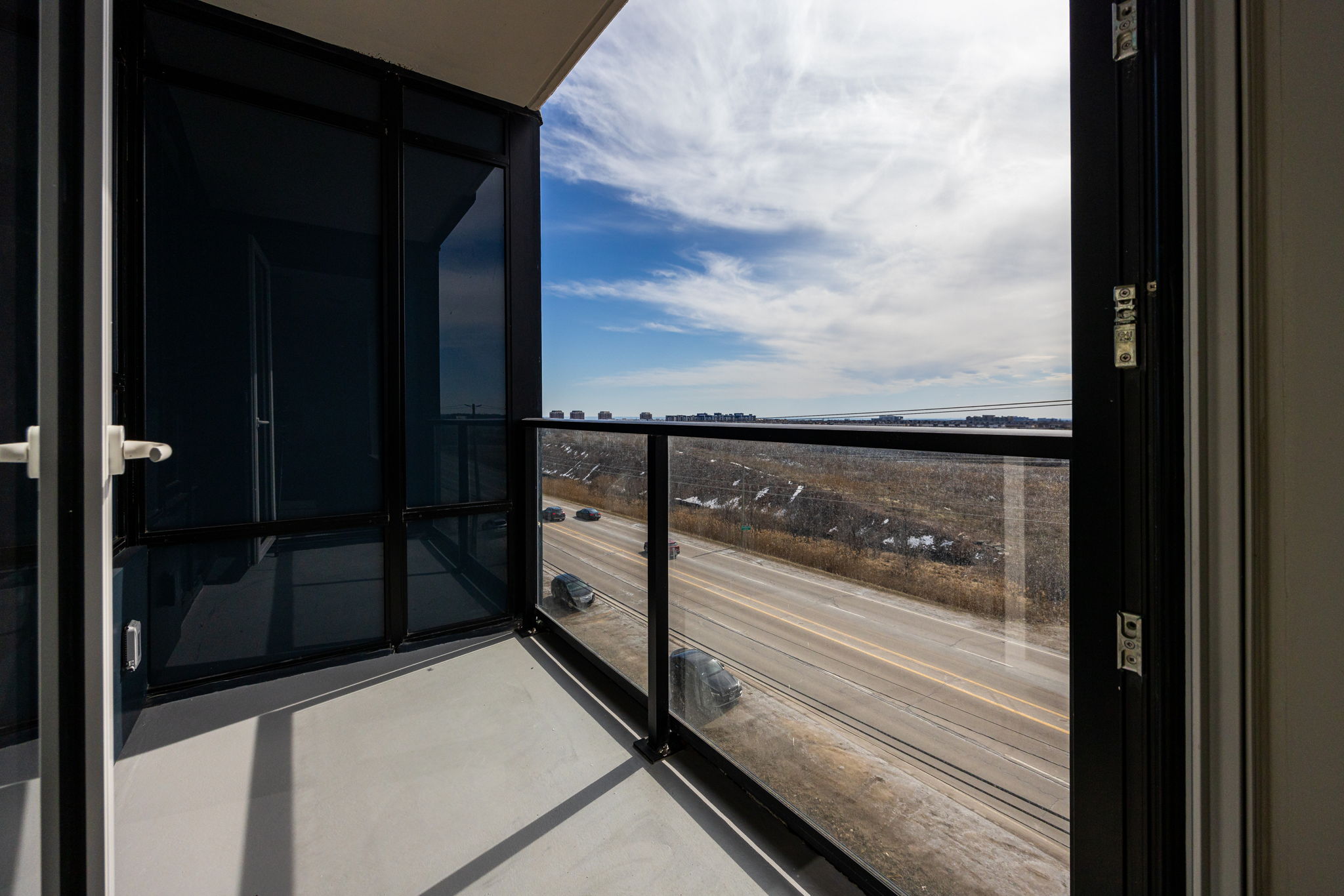 Oakville property showcase — delivered property photograph 18