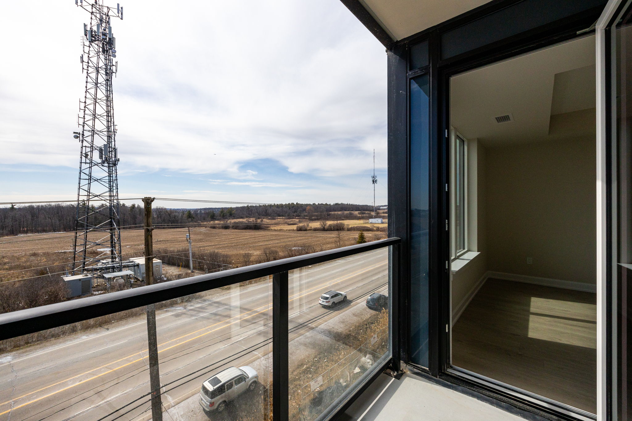 Oakville property showcase — delivered property photograph 19
