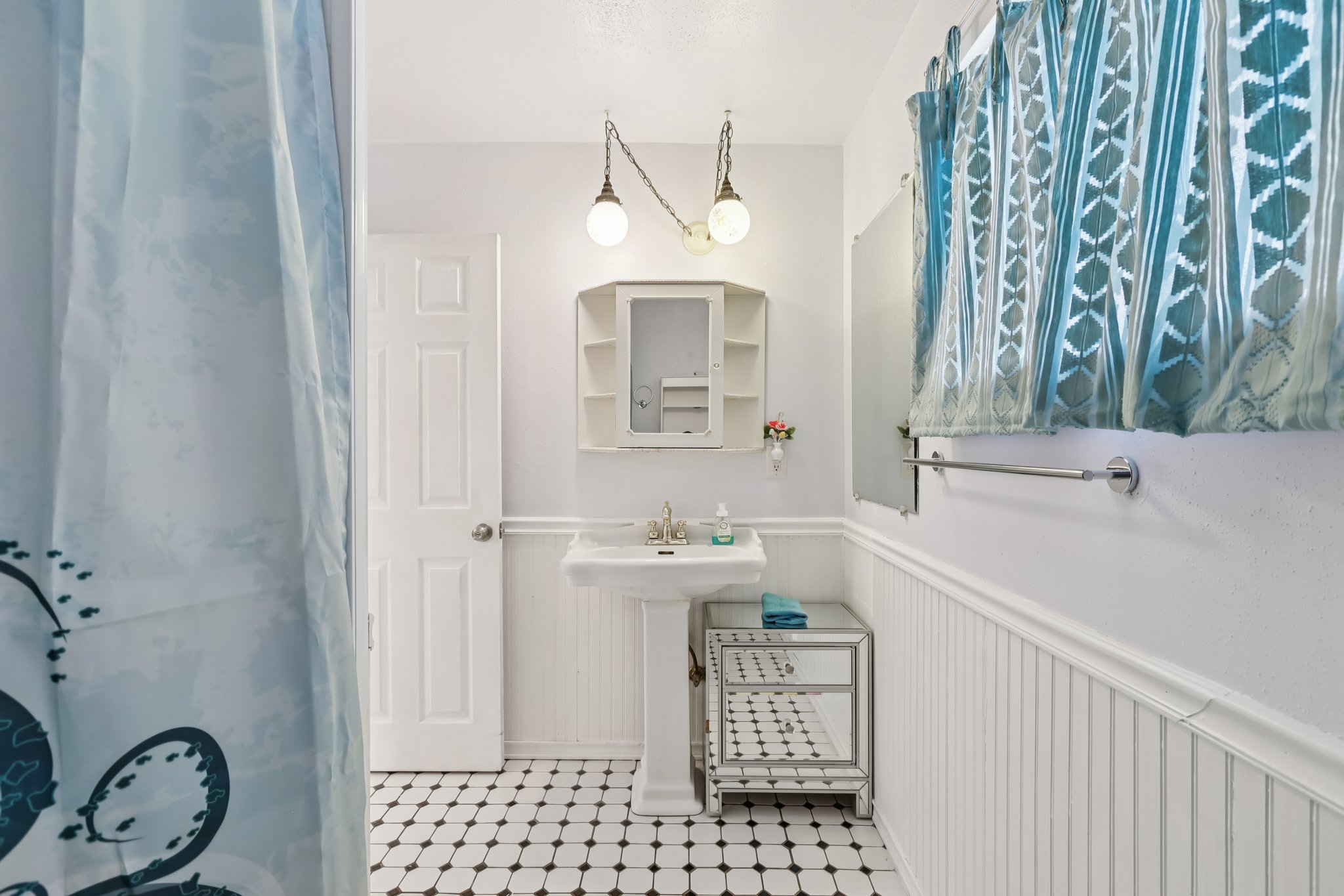 Kromer Ave-S1701-013.jpg