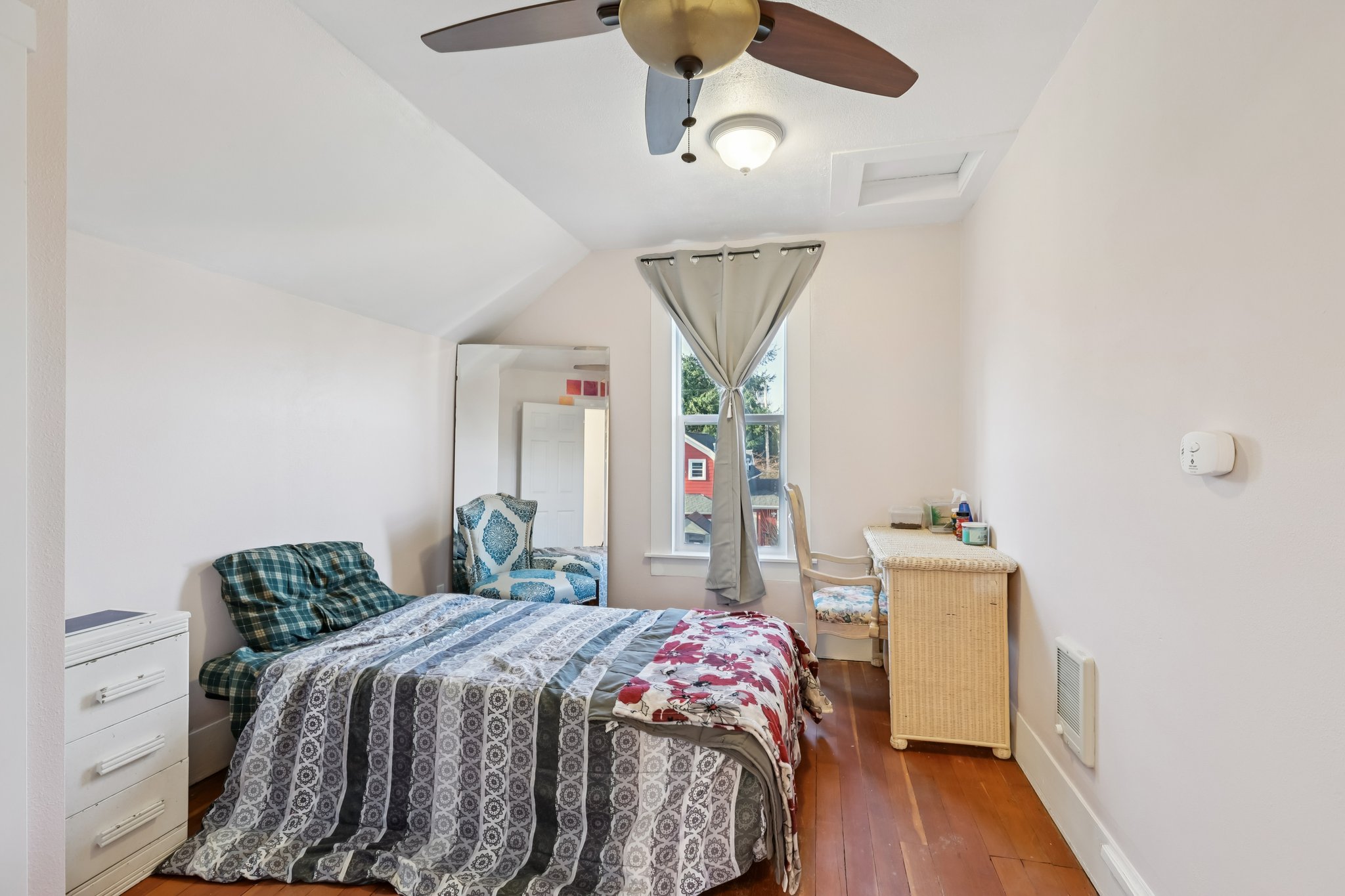 Kromer Ave-S1701-021.jpg