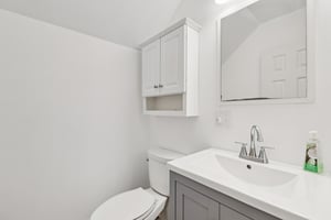 Kromer Ave-S1701-020.jpg