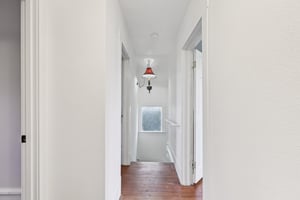 Kromer Ave-S1701-023.jpg