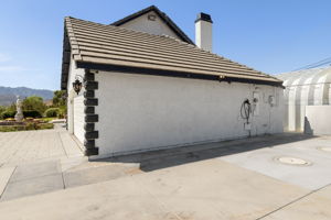  Photo 39