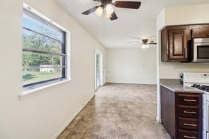 Hummingbird Ln-S0310-006.jpg