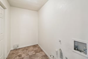 Hummingbird Ln-S0310-010.jpg