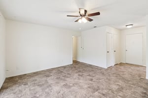Hummingbird Ln-S0310-011.jpg
