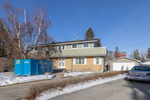 3224 Uplands Pl NW, Calgary, AB T2N 4H1, Canada Photo 1