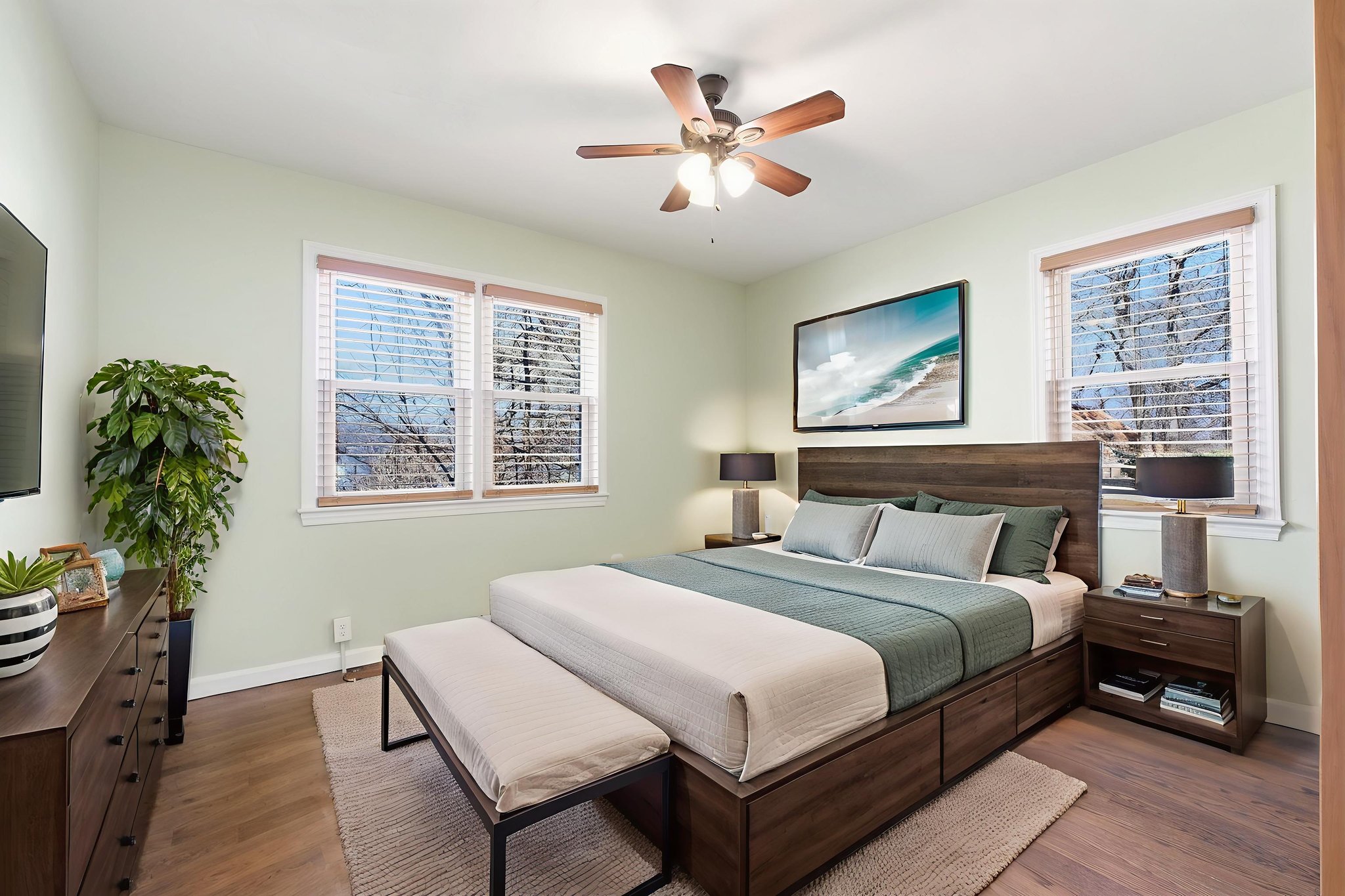 DSCF0615 virtually staged.jpeg