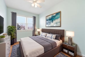 DSCF0605 virtually staged.jpeg