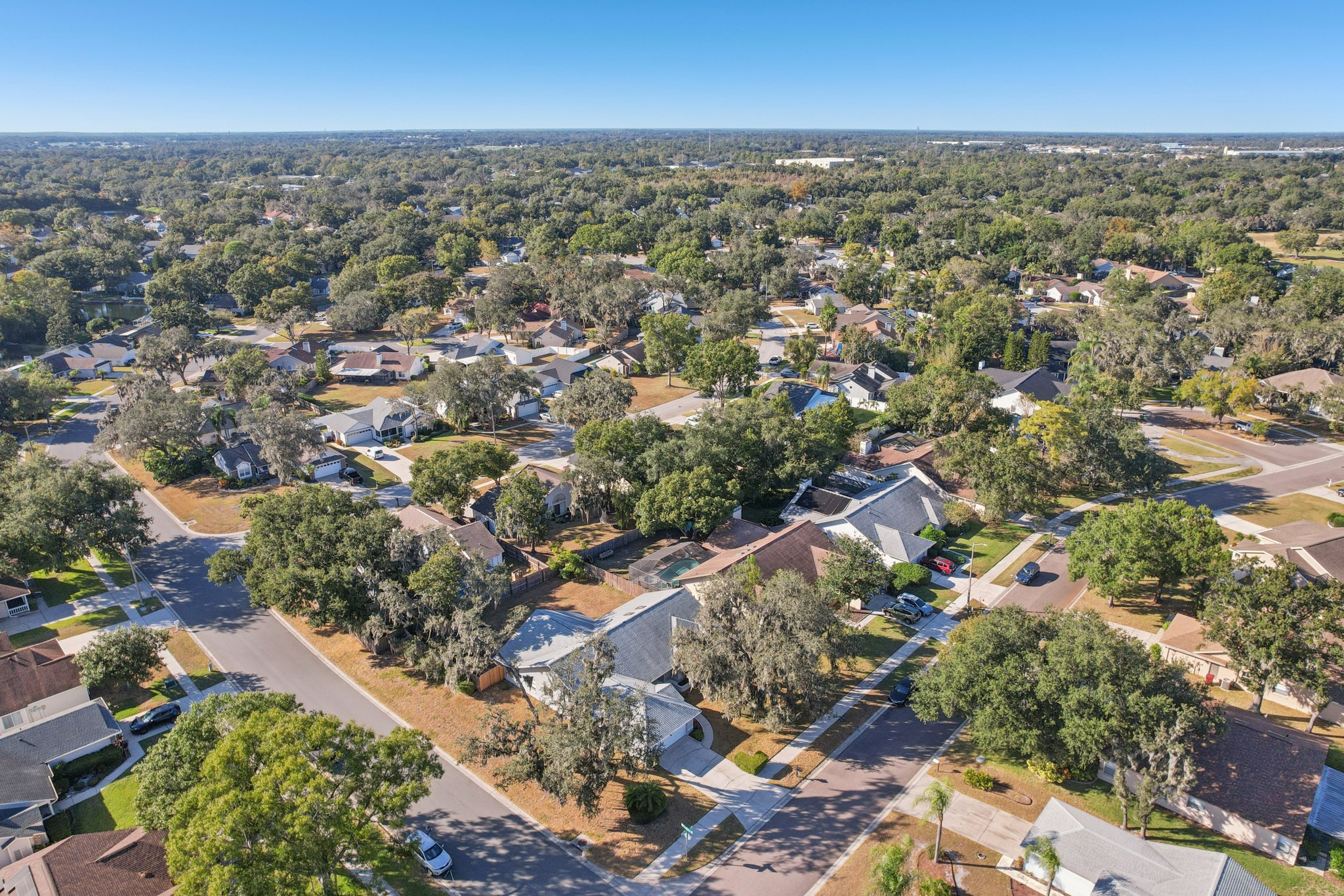 Pine Club Dr-S0611-057.jpg