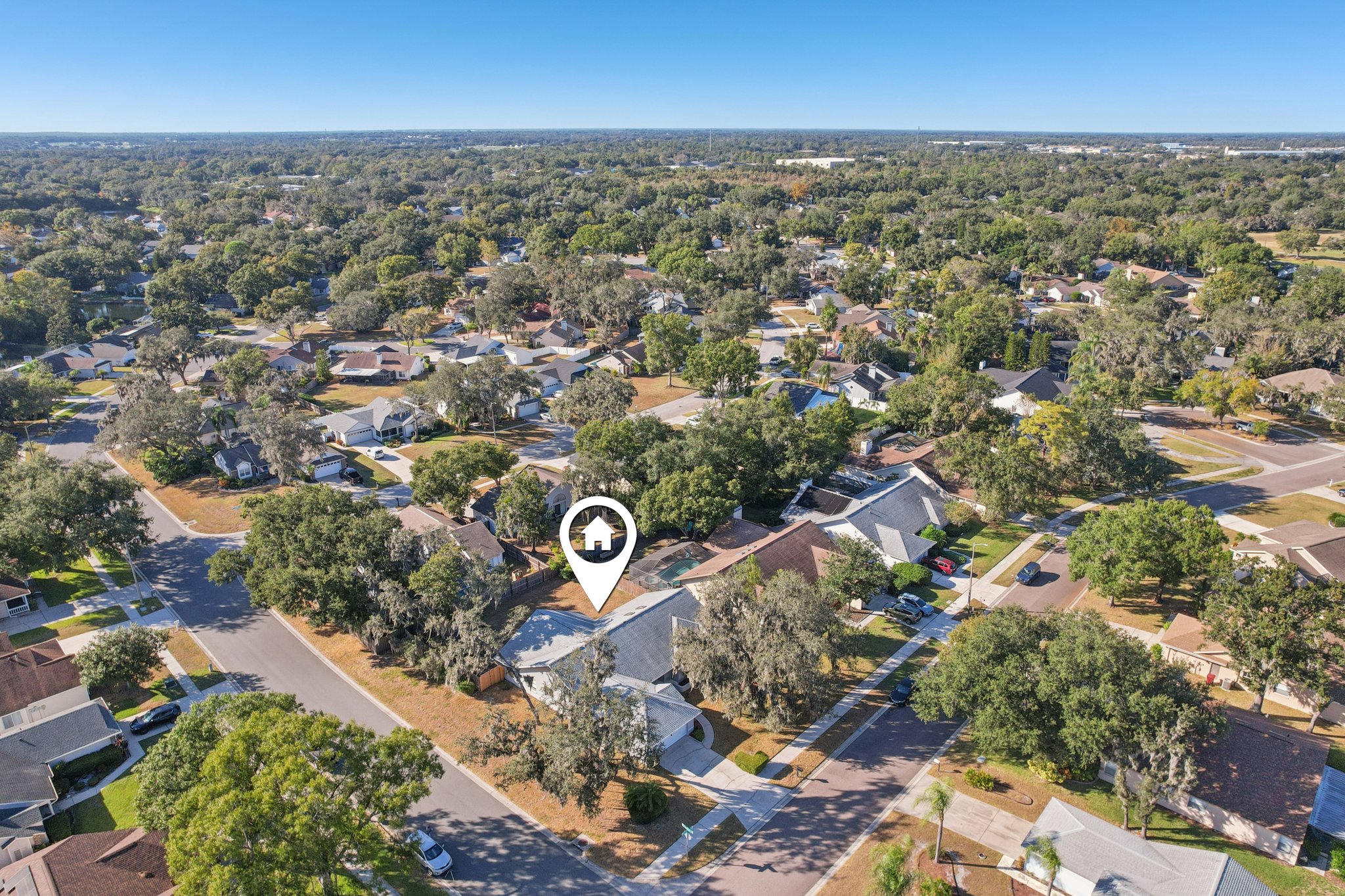 Pine Club Dr-S0611-058.jpg