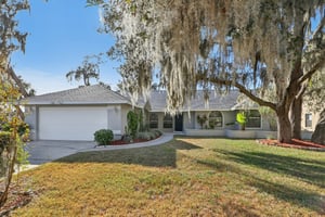 Pine Club Dr-S0611-001.jpg