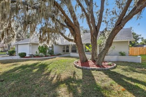 Pine Club Dr-S0611-003.jpg