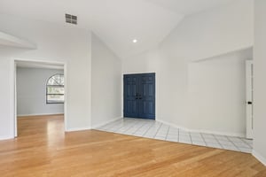 Pine Club Dr-S0611-007.jpg