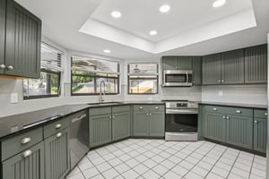 Pine Club Dr-S0611-010.jpg