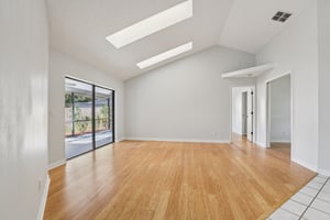 Pine Club Dr-S0611-018.jpg