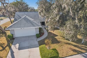 Pine Club Dr-S0611-055.jpg